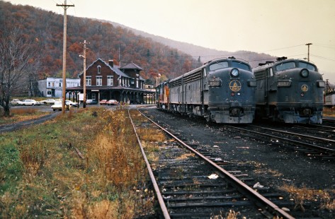Baltimore and Ohio Railroad freight trains at the depot in East Salamanca, New York, on October 20, 1974. Photograph by John F. Bjorklund, © 2016, Center for Railroad Photography and Art. Bjorklund-92-13-01