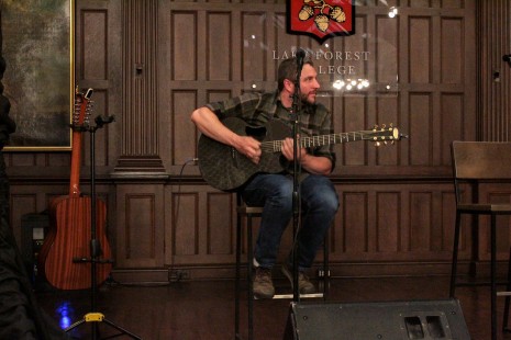 Erik Shicotte's guitarist plays during his Friday night performance. ER photo.