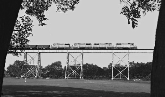 Southbound Louisville and Nashville Railroad coal train, behind new GP30 locomotives, crosses Cumberland River bridge in Nashville, Tennessee, in August 1963. Photograph by J. Parker Lamb, © 2016, Center for Railroad Photography and Art. Lamb-01-143-10