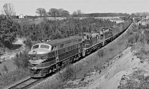 Birmingham-bound Central of Georgia Railway freight train no. 29 accelerates to mainline speed a few miles north of Opelika, Alabama, in April 1955. Photograph by J. Parker Lamb, © 2016, Center for Railroad Photography and Art. Lamb-02-011-06