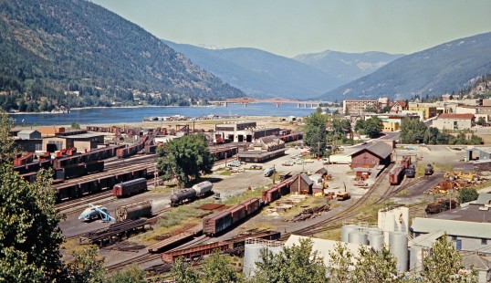 Overview of Canadian Pacific Railway at Nelson, British Columbia, on July 13, 1973. Photograph by John F. Bjorklund, © 2015, Center for Railroad Photography and Art. Bjorklund-36-18-04