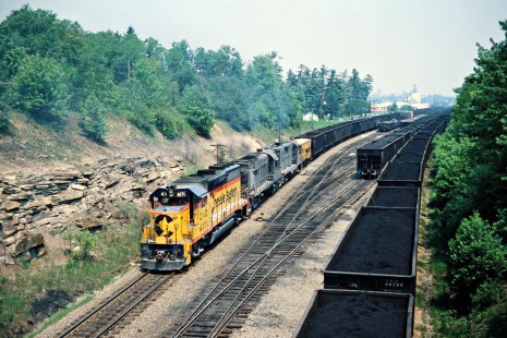 Northbound Baltimore and Ohio Railroad coal train in Somerset, Pennsylvania, on May 28, 1977. Photograph by John F. Bjorklund, © 2015, Center for Railroad Photography and Art. Bjorklund-16-02-08