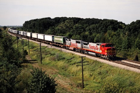 Eastbound Santa Fe Railway freight train in Streator, Illinois, on September 2, 1995. Photograph by John F. Bjorklund, © 2015, Center for Railroad Photography and Art. Bjorklund-06-08-15