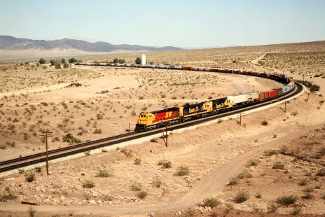 Westbound Santa Fe Railway freight train in Ludlow, California, on April 12, 1989. Photograph by John F. Bjorklund, © 2015, Center for Railroad Photography and Art. Bjorklund-05-20-09