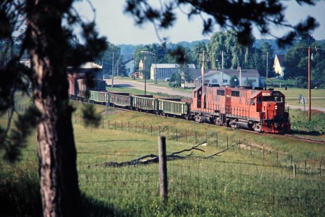 Northbound Ann Arbor Railroad freight train in Boon, Michigan, on July 10, 1976. Photograph by John F. Bjorklund, © 2015, Center for Railroad Photography and Art. Bjorklund-03-20-07
