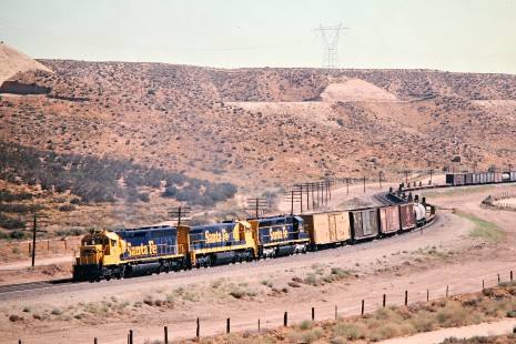 Santa Fe Railway freight train on the east slope of Cajon Pass in California, on July 6, 1975. Photograph by John F. Bjorklund, © 2015, Center for Railroad Photography and Art. Bjorklund-04-19-12