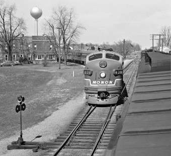 Monon Railroad southbound <i>Thoroughbred</i> passenger train pulling away from the station at Monon, Indiana, on April 4, 1959. Photograph by J. Parker Lamb, © 2015, Center for Railroad Photography and Art. Lamb-01-045-03