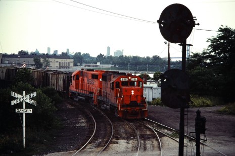 Northbound Ann Arbor Railroad freight train in Toledo, Ohio, on June 18, 1978. Photograph by John F. Bjorklund, © 2015, Center for Railroad Photography and Art. Bjorklund-01-27-01