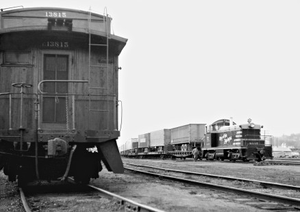 Chicago, Burlington & Quincy Railroad switcher at Council Bluffs, Iowa, assembling cars for an overnight Chicago "sprint" train on April 13, 1960. Photograph by J. Parker Lamb, © 2015, Center for Railroad Photography and Art. Lamb-01-047-08