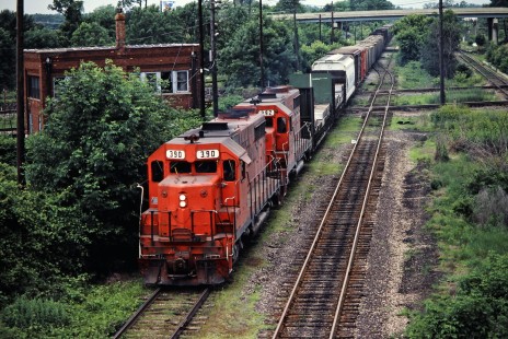 Southbound Ann Arbor Railroad freight trian at Conrail crossing in Toledo, Ohio, on June 21, 1981. Photograph by John F. Bjorklund, © 2015, Center for Railroad Photography and Art. Bjorklund-03-26-15