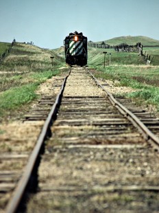 Eastbound Burlington Northern Railroad near Streeter, North Dakota, on May 16, 1978. Photograph by John F. Bjorklund, © 2015, Center for Railroad Photography and Art. Bjorklund-09-24-15