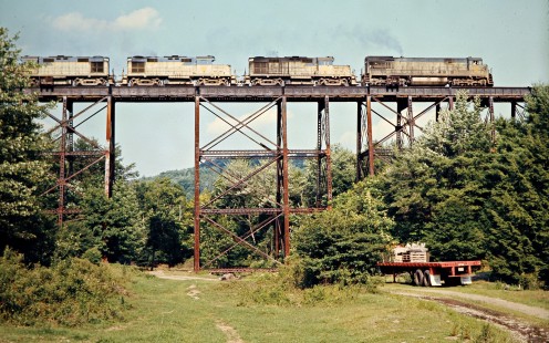 Southbound Delaware and Hudson Railway freight train in Starrucca, Pennsylvania, on July 22, 1975. Photograph by John F. Bjorklund, © 2015, Center for Railroad Photography and Art. Bjorklund-18-17-20