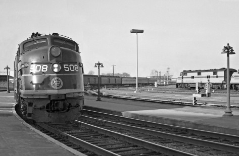 Late afternoon at Broad Street station in Richmond, Virginia, finds northbound Atlantic Coast Line Railroad <i>Everglades</i> passenger train arriving while Seaboard's Florida-bound <i>Silver Star</i> awaits the highball in October 1961. Photograph by J. Parker Lamb, © 2016, Center for Railroad Photography and Art. Lamb-01-093-11