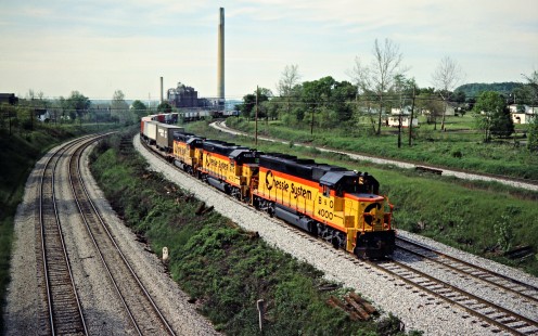 Eastbound Baltimore and Ohio Railroad freight train in New Castle, Pennsylvania, on May 27, 1984. Photograph by John F. Bjorklund, © 2015, Center for Railroad Photography and Art. Bjorklund-17-14-16