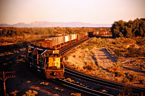 Santa Fe Railway freight train in Sand, California, on October 7, 1976. Photograph by John F. Bjorklund, © 2015, Center for Railroad Photography and Art. Bjorklund-04-21-15