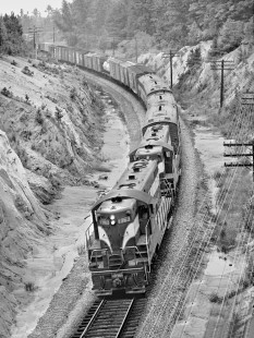 Southbound Seaboard Air Line Railroad freight train no. 75 curves through deep cut at Bracey, Virginia, in August 1962. Photograph by J. Parker Lamb, © 2016, Center for Railroad Photography and Art. Lamb-01-074-11