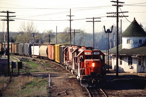 Southbound Ann Arbor Railroad freight train in Clare, Michigan, on May 3, 1981. Photograph by John F. Bjorklund, © 2015, Center for Railroad Photography and Art. Bjorklund-02-06-03