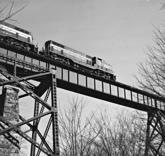 Southbound Seaboard Air Line Railroad train no. 75 crosses Tar River near Fanklinton, North Carolina, in February 1962. Photography and Art; Photograph by J. Parker Lamb, © 2016, Center for Railroad Photography and Art. Lamb-01-073-07