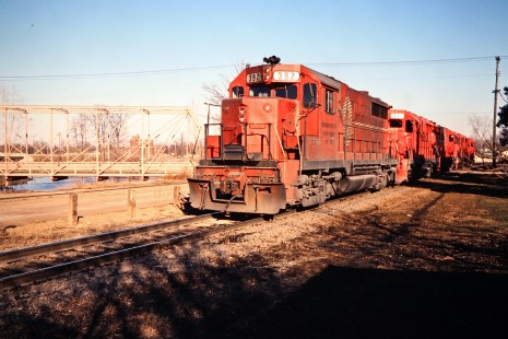 Ann Arbor Railroad freight train in Owosso, Michigan, on March 27, 1982. Photograph by John F. Bjorklund, © 2015, Center for Railroad Photography and Art. Bjorklund-02-17-10
