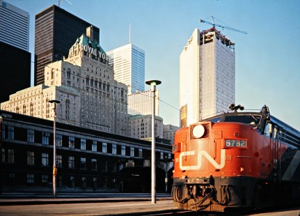 Westbound Canadian National Railway FA-series diesel no. 6782 in Toronto, Ontario, on May 8, 1976. Photograph by John F. Bjorklund, © 2015, Center for Railroad Photography and Art. Bjorklund-20-13-11