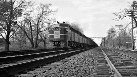 New York, New Haven and Hartford Alco FA-1 no. 0416 leading a freight train at Warwick, Rhode Island, in 1954. Photograph by Leo King, © 2016, Center for Railroad Photography and Art. King-07-069-004