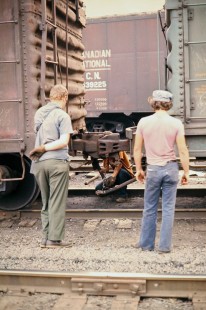 Yard workers in Ann Arbor, Michigan, on August 25, 1973. Photograph by John F. Bjorklund, © 2015, Center for Railroad Photography and Art. Bjorklund-01-06-16