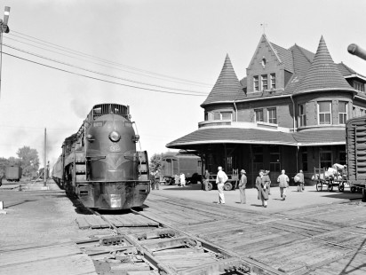 Grand Trunk Western Railroad steam locomotive no. 6409 leads passenger train at Durand, Michigan, circa 1940. Photograph by Robert Hadley. Hadley-03-103-03.JPG; © 2016, Center for Railroad Photography and Art