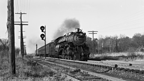 Reading Company 4-6-2 no. 176 pulling eastbound passenger train no. 370 (Bethlehem-Philadelphia) past banjo signals at Rock Hill, Pennsylvania, on November 12, 1939. Photograph by Donald W. Furler, © 2017, Center for Railroad Photography and Art, Furler-08-044-03