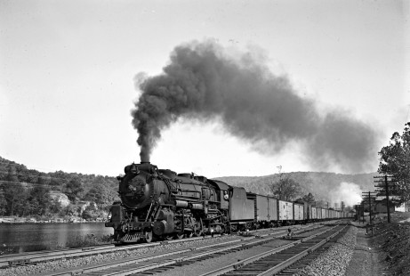 Westbound Erie Railroad 2-8-2 steam locomotive no. 3212 pulling a freight train at Ramapo, New York. Photograph by Donald W. Furler, © 2017, Center for Railroad Photography and Art, Furler-20-113-01