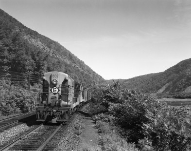 Erie Lackawanna Railroad locomotive no. 1932 leads eastbound freight near Slateford, Pennsylvania, on June 26, 1965. Photograph by Victor Hand. Hand-EL-30-055.JPG