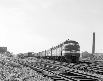 New York Central Railroad diesel no. 4039 with eastbound passenger train no. 90, the "Chicagoan," in Rochester, New York, on September 13, 1967. Photograph by Victor Hand. Hand-NYC-PC-CR-31-0075.JPG