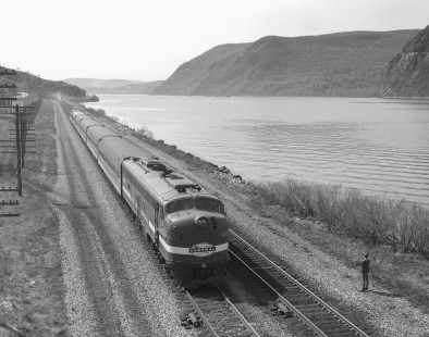New York Central Railroad diesel locomotive no. 4051 with westbound passenger train no. 71 along the Hudson River in Storm King, New York, on April 29, 1968. Photograph by Victor Hand. Hand-NYC-PC-CR-31-0160.JPG