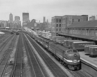 New York Central Railroad diesel locomotive no. 4088 leads eastbound mail and express train no. 6 in Chicago, Illinois, on May 6, 1968. Photograph by Victor Hand. Hand-NYC-PC-CR-31-0166.JPG