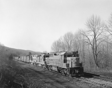 Erie Lackawanna Railroad diesel locomotive no. 2567 leads an eastbound freight near Graham, New York, on April 15, 1966. Photograph by Victor Hand. Hand-EL-30-088