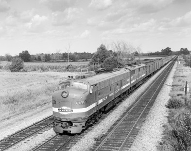 New York Central Railroad diesel locomotive no. 4091 leads westbound passenger train no. 51, the "Empire State Express," near Chili, New York, on September 1, 1967. Photograph by Victor Hand. Hand-NYC-PC-CR-31-0059