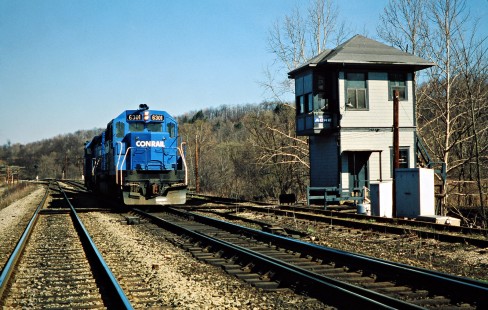 Westbound Conrail helper locomotives at Acre Tower in Broadacre, Ohio, on April 7, 1979. Photograph by John F. Bjorklund, © 2016, Center for Railroad Photography and Art. Bjorklund-81-11-06