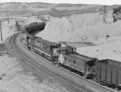 Eastbound Atchison, Topeka and Santa Fe Railway empty grain train shoves empty coal train toward Cajon Summit in June 1968. Photograph by J. Parker Lamb, © 2017, Center for Railroad Photography and Art. Lamb-02-101-02