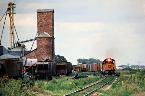 Westbound Milwaukee Road freight train in Ludlow, Missouri, on July 9, 1981. Photograph by John F. Bjorklund, © 2016, Center for Railroad Photography and Art. Bjorklund-68-29-17