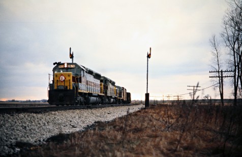 Eastbound Erie Lackawanna Railway freight train in Alger, Ohio, on March 7, 1976. Photograph by John F. Bjorklund, © 2016, Center for Railroad Photography and Art. Bjorklund-55-27-07