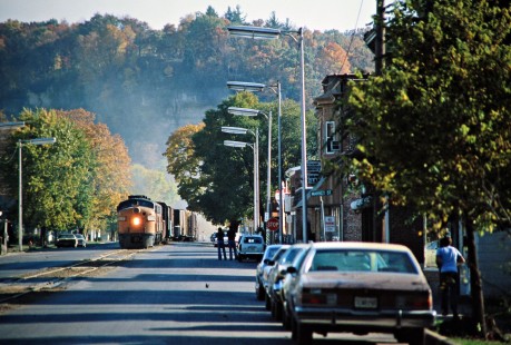 Northbound Milwaukee Road freight train passing through Bellevue, Iowa, on October 21, 1978. Photograph by John F. Bjorklund, © 2016, Center for Railroad Photography and Art. Bjorklund-67-18-19