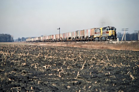 Eastbound Erie Lackawanna Railway freight train in Glenmore, Ohio, on February 14, 1976. Photograph by John F. Bjorklund, © 2016, Center for Railroad Photography and Art. Bjorklund-55-24-13