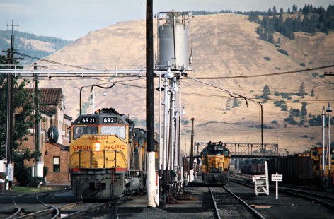 Eastbound Union Pacific Railroad freight trains in La Grande, Oregon, on July 17, 1974. Photograph by John F. Bjorklund, © 2016, Center for Railroad Photography and Art. Bjorklund-89-09-12
