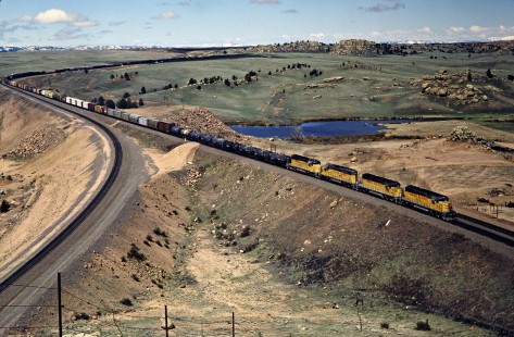 Eastbound Union Pacific Railroad freight train on Sherman Hill in Dale, Wyoming, on May 17, 1986. Photograph by John F. Bjorklund, © 2016, Center for Railroad Photography and Art. Bjorklund-90-24-11