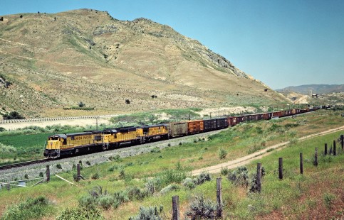 Eastbound Union Pacific Railroad freight train in Lime, Oregon, on June 28, 1984. Photograph by John F. Bjorklund, © 2016, Center for Railroad Photography and Art. Bjorklund-90-10-16