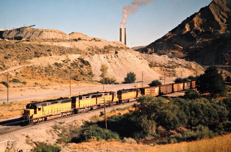 Westbound Union Pacific Railroad freight train at Lime, Oregon, on July 16, 1974. Photograph by John F. Bjorklund, © 2016, Center for Railroad Photography and Art. Bjorklund-89-09-17