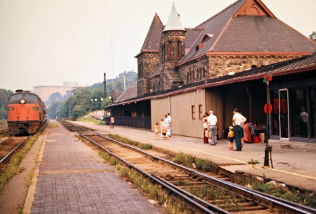 Westbound Amtrak passenger train no. 363, the <i>St. Clair</i>, at station in Ann Arbor, Michigan, on August 25, 1973. Photograph by John F. Bjorklund, © 2016, Center for Railroad Photography and Art. Bjorklund-79-24-09