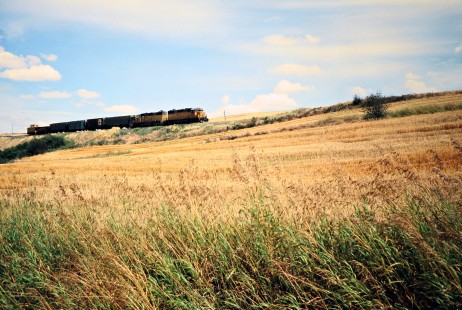 Southbound Union Pacific Railroad freight train in Fairfield, Washington, on August 11, 1978. Photograph by John F. Bjorklund, © 2016, Center for Railroad Photography and Art. Bjorklund-89-16-23