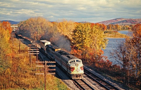Eastbound Erie Lackawanna Railway freight train in Kirkwood, New York, on October 18, 1974. Photograph by John F. Bjorklund, © 2016, Center for Railroad Photography and Art. Bjorklund-56-07-19