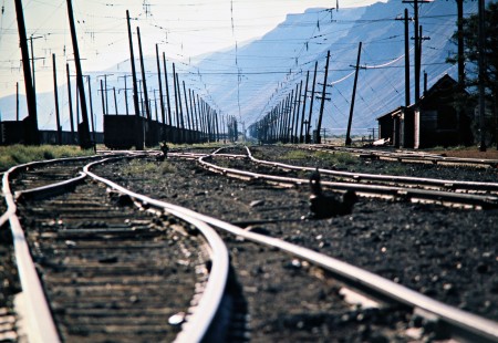Milwaukee Road track in Beverly, Washington, on July 20, 1974. Photograph by John F. Bjorklund, © 2016, Center for Railroad Photography and Art. Bjorklund-64-09-03
