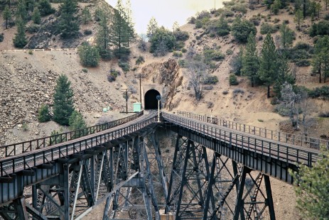 Western Pacific Railroad tunnel at Keddie, California, on April 19, 1975. Photograph by John F. Bjorklund, © 2016, Center for Railroad Photography and Art. Bjorklund-93-04-20
